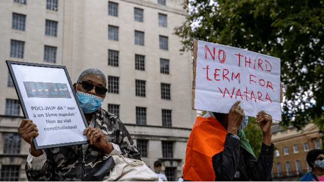 En quoi les débats sur le troisième mandat sont-ils révélateurs de la crise de la démocratie en Afrique de l'Ouest?