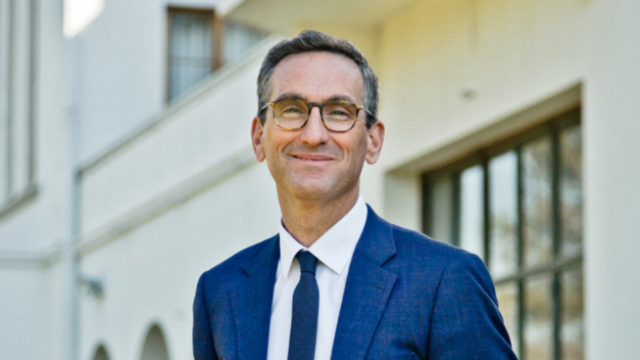 Peut-on sortir de la France-Afrique ?