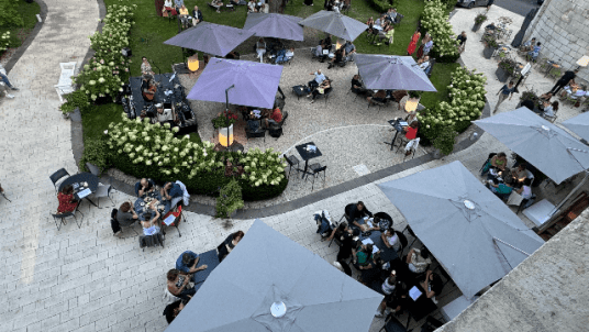 Temps d’échanges et de convivialité entre Alumni
