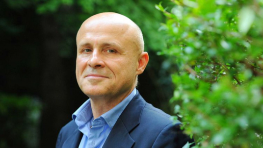 Petit-déjeuner avec Olivier Poivre d'Arvor sur le thème "Les pôles et le Groenland"